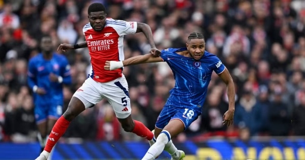 3/10 - Bộ phim bom tấn trị giá 52 triệu bảng của Chelsea