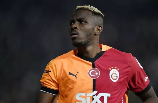 3 cái tên giúp Chelsea nổ bom tấn Osimhen