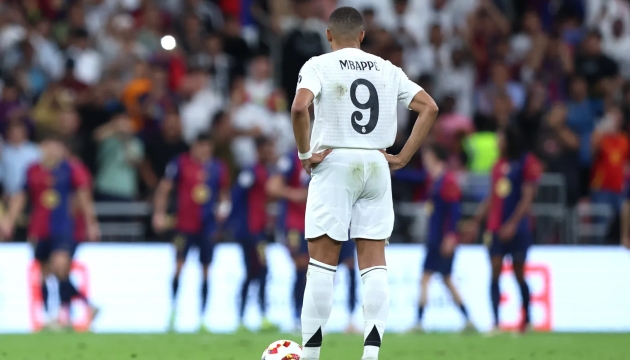3 câu hỏi, 3 câu trả lời sau trận Real Madrid thua Barcelona 2-5