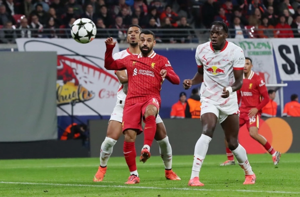 3 hậu vệ Liverpool có thể ký hợp đồng mùa hè này