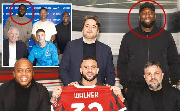 48 giờ sau khi trở về từ Milan, người đại diện của Kyle Walker bị cảnh sát đột kích
