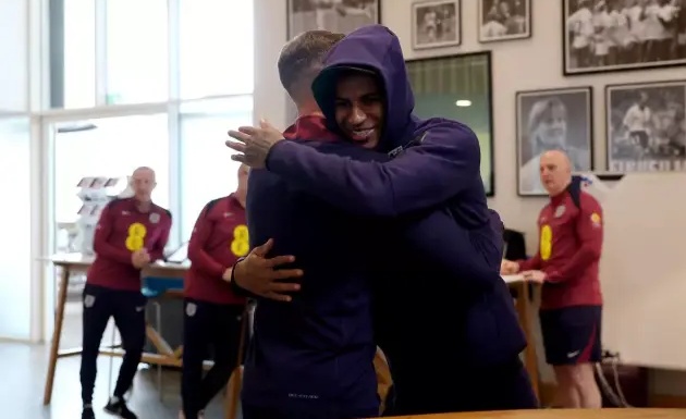 5 điểm nổi bật của trại tập trung ở Anh: Rashford trở lại; Anh hùng mới