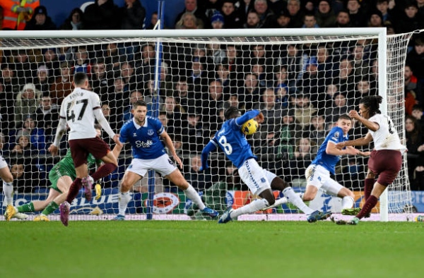 5 điều đáng mong đợi trong trận Man City vs Everton: Bệ phóng của Haaland; Một Foden khác