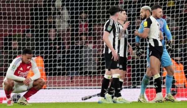 5 tình huống bỏ lỡ chứng minh Arsenal cần gấp tiền đạo mới ngay tháng Giêng