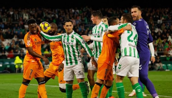 6 câu hỏi đặt ra sau trận Real Betis 2-1 Real Madrid