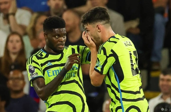 Đè bẹp Palace, Arsenal tìm ra cặp tiền vệ của mùa giải