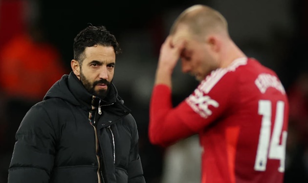 Đến Premier League, triết lý của Amorim bị ‘xé toạc’ tàn nhẫn