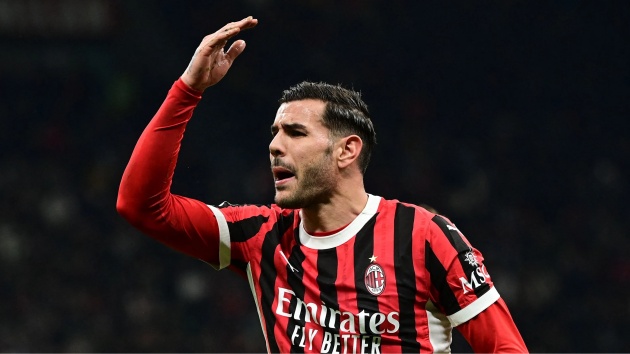 AC Milan bán đứt Theo Hernandez