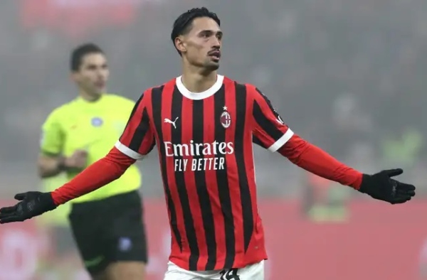AC Milan vs Fiorentina: "Bottleneck" Reijnders; Chương trình de Gea'out'Maignan
