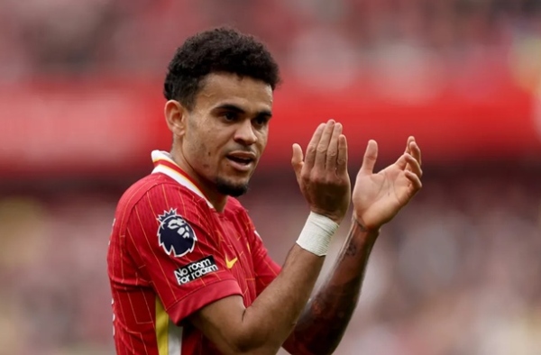 Adidas tác động đến tương lai của Luis Diaz tại Liverpool