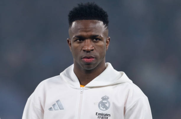 Điều kiện để Vinicius gia hạn hợp đồng với Real