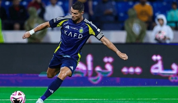 Al-Nassr bại trận, Ronaldo vẫn đạt cột mốc đáng nhớ