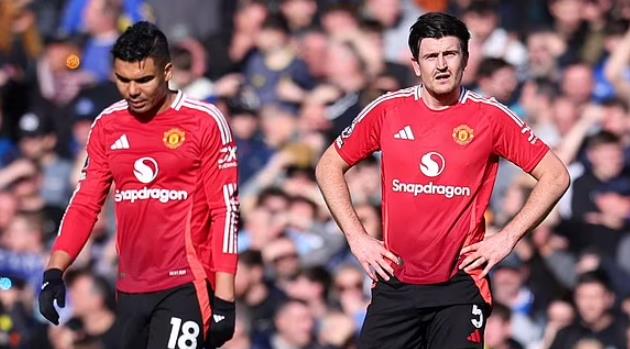 Alan Shearer chê cầu thủ MU như đi bộ trên sân