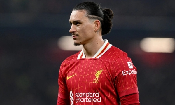 Alan Shearer vui mừng khi thấy sao Liverpool xuất hiện