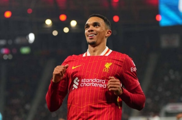 Alexander-Arnold không muốn gia nhập Bayern Munich