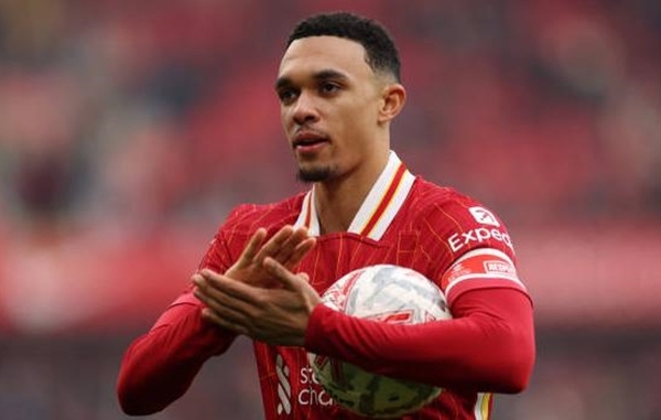 Alexander-Arnold mang đến cho Liverpool một màn trình diễn nghệ thuật và đẳng cấp
