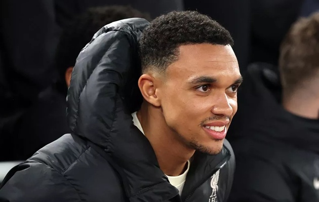 Alexander-Arnold thể hiện thái độ đáng ngưỡng mộ đối với Liverpool