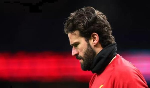 Alisson Becker chỉ ra điều Liverpool cần làm để vô địch