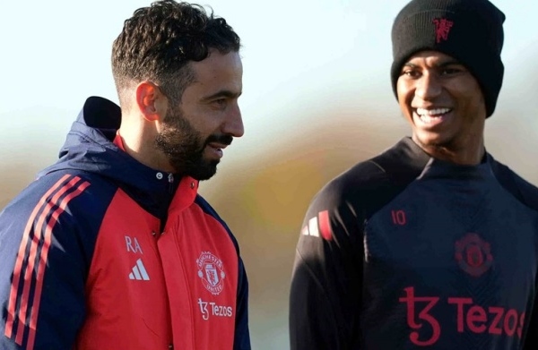 Amorim khích tướng Rashford cùng dàn sao MU