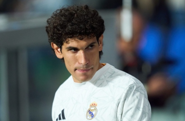 Ancelotti gạch tên Jesus Vallejo khỏi đội hình Real Madrid