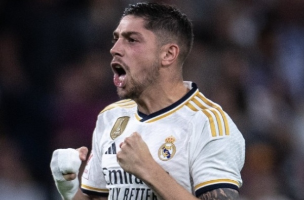 Ancelotti nêu tên sao Real vươn tầm đẳng cấp thế giới