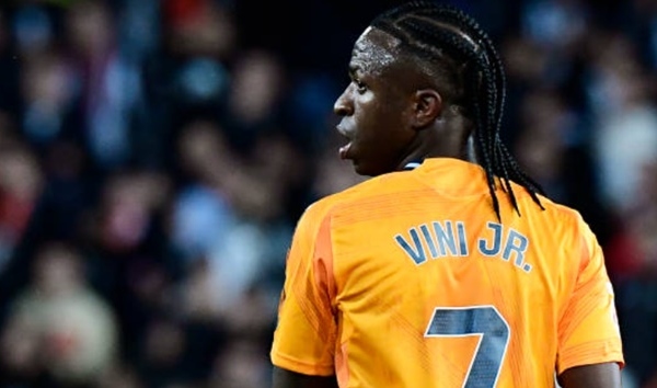 Ancelotti: ''Thật khó để trở thành Vinicius''