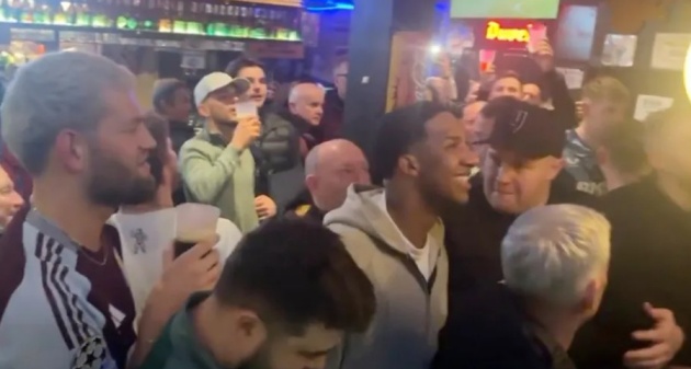 Anh trai của Rashford được chào đón nồng nhiệt