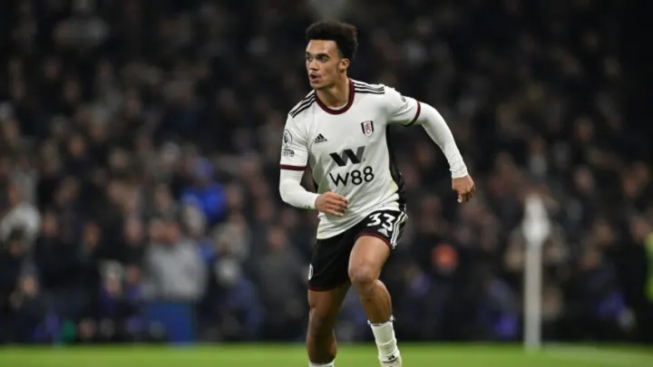 Antonee Robinson có phải người thừa kế xứng tầm của Robertson tại Liverpool?