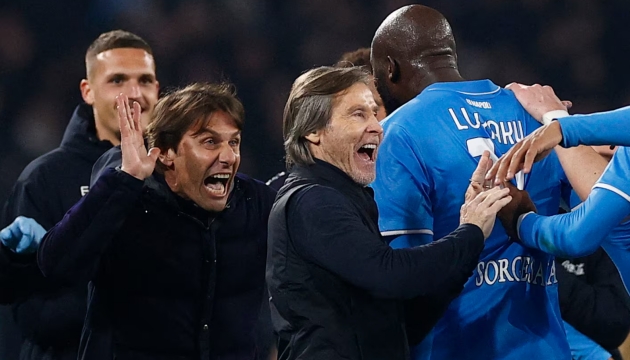 Antonio Conte tự hào: "Napoli đang chơi thứ bóng đá ở đẳng cấp Châu Âu"