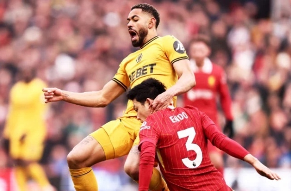 Arne Slot ca ngợi người hùng thầm lặng của Liverpool