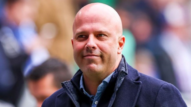 Arne Slot nhận định khả năng kết thúc trong top 8 của Arsenal, Man City tại Champions League