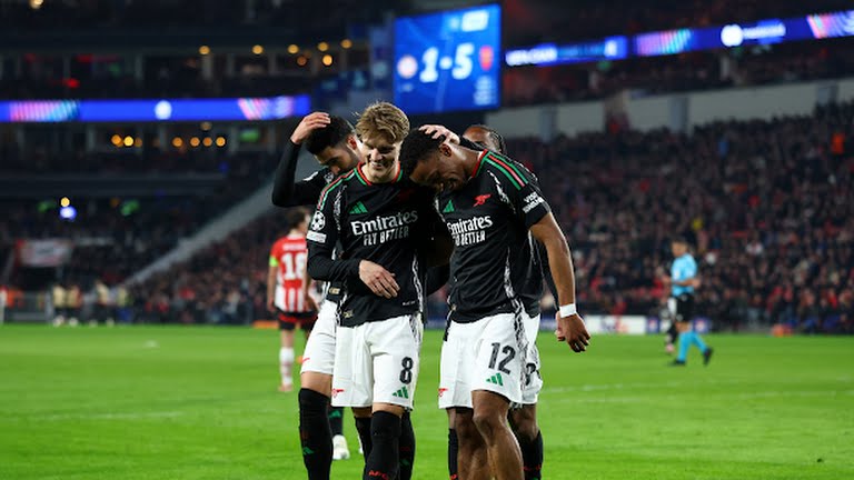 Arsenal đè bẹp PSV, Henry nhắn gửi Real và Atletico hãy coi chừng