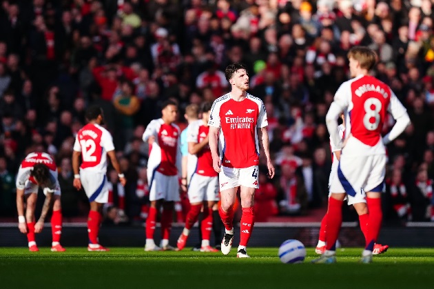 "Arsenal đã hết hy vọng trong cuộc đua vô địch"