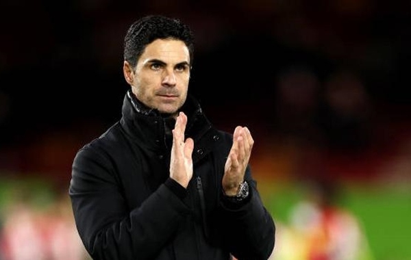 Arsenal cần làm gì nếu muốn bám đuổi Liverpool?
