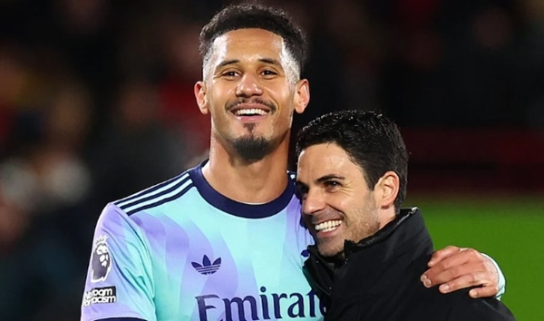 Arsenal đang thắp lại hy vọng vô địch Premier League