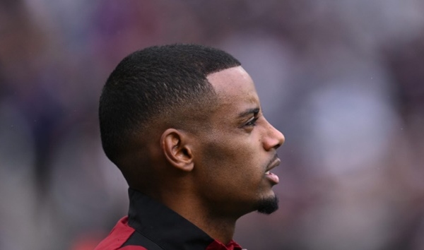 Arsenal dường như có câu trả lời của bộ phim bom tấn