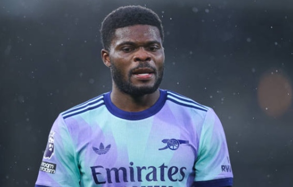 Arsenal nguy cơ mất trắng Partey