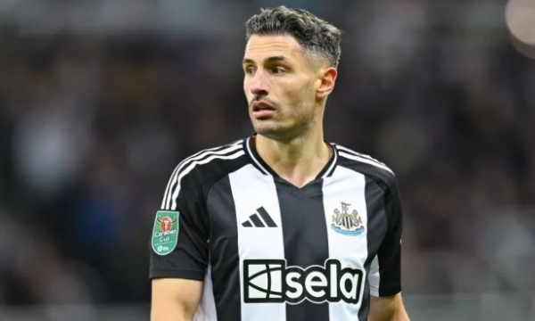 Arsenal nhận cú hích trước thềm đấu Newcastle ở bán kết Carabao Cup
