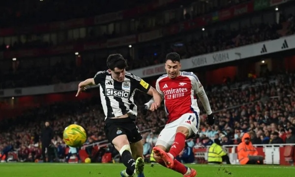 Arsenal phải làm gấp điều này nếu không muốn trắng tay