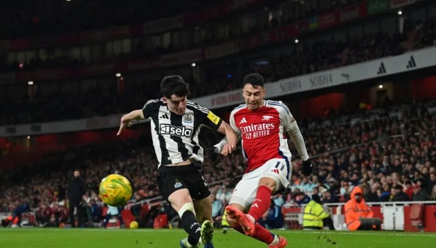 Arsenal phải làm gấp điều này nếu không muốn trắng tay