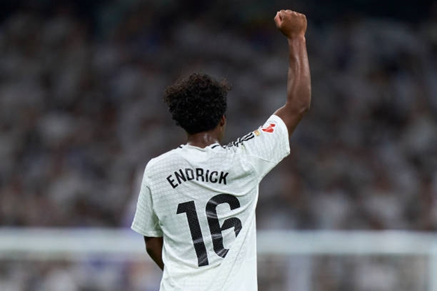 Arsenal sẵn sàng bỏ 50 triệu bảng chiêu mộ thần đồng của Real Madrid