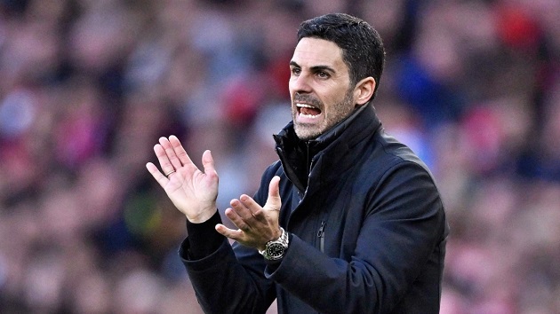 Arsenal sẽ có lợi thế nhỏ trong đường đua danh hiệu nếu thắng M.U