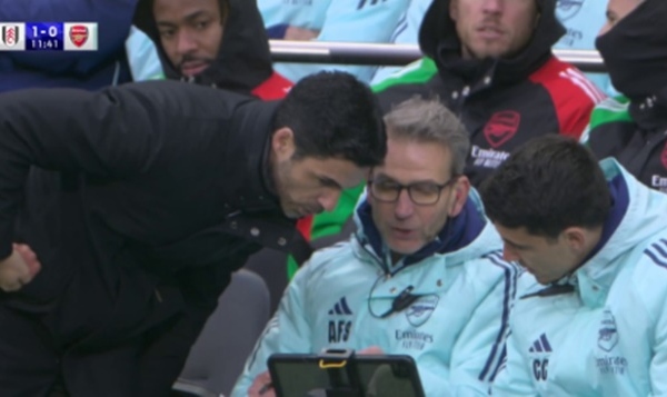 Arsenal thủng lưới sớm, Arteta lập tức phản ứng