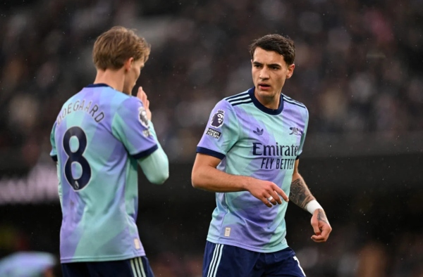Arsenal và nỗi lo "Holding 2.0"