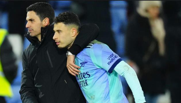 Arteta tìm thấy người thay Saka tại Arsenal