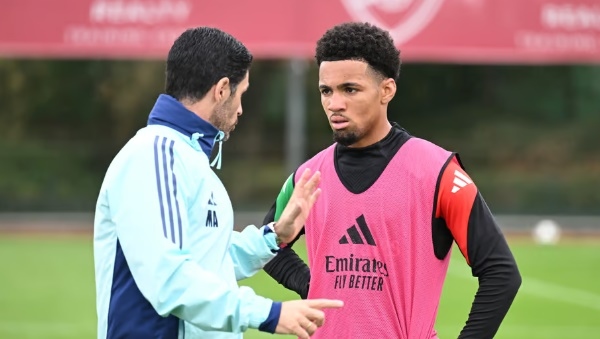 Arteta tuyên bố tìm thấy 'số 9' mới cho Arsenal