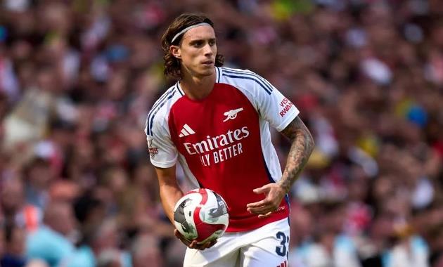 Arteta xác nhận khả năng ra sân của Calafiori trước Newcastle
