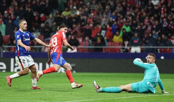 Atletico 1-0 Athletic: Alvarez lập công; Khung gỗ 2 lần cứu nguy