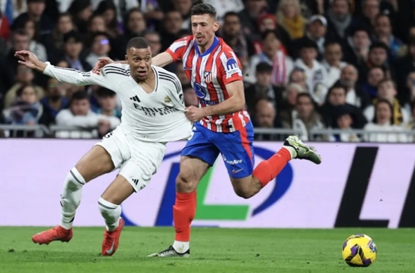 Atletico gặp Real, Barca 5 lần trong 9 trận tới