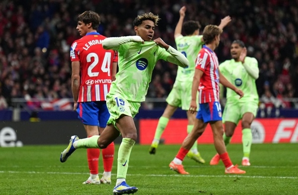 Ba người thăng hoa của Barcelona